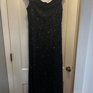 Stunning and Thinning Adrianna Papell Black Sequin Off the Shoulder formal Dress